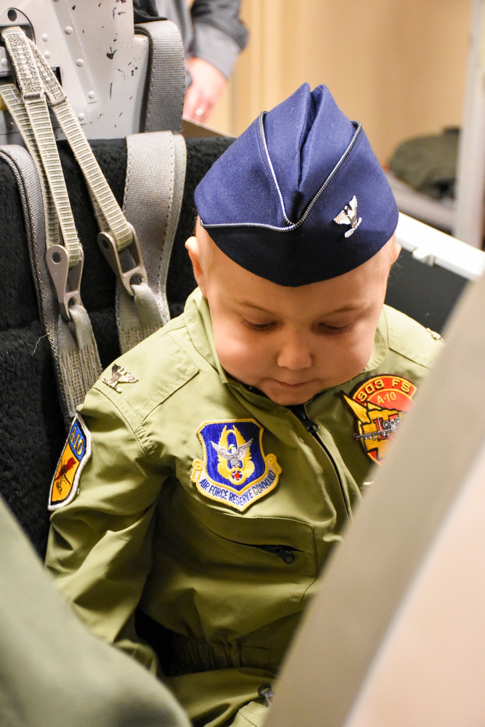 442d Fighter Wing teams with Sporting KC Victory Project to make a child a fighter pilot for a day