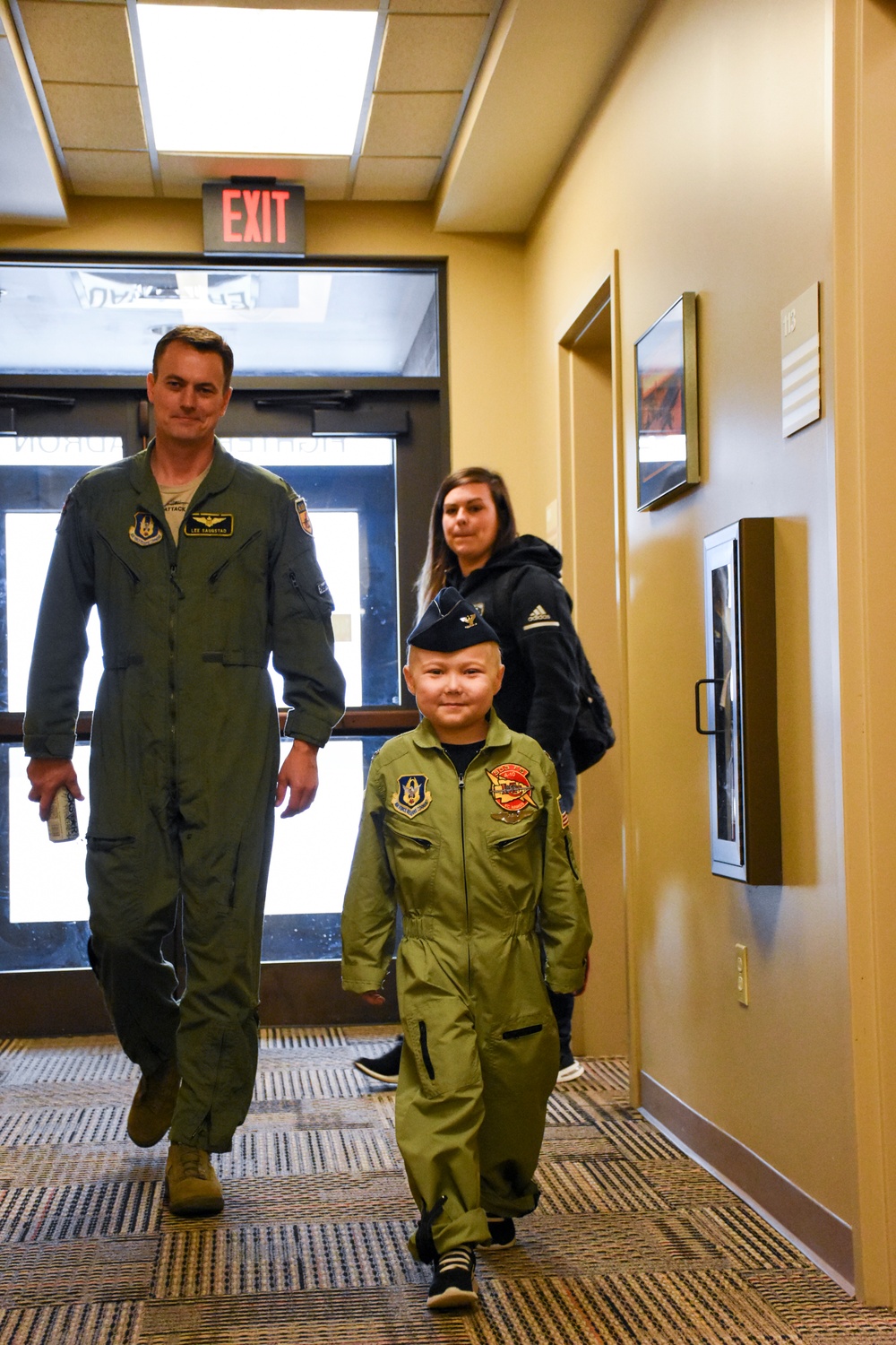 442d Fighter Wing teams with Sporting KC Victory Project to make a child a fighter pilot for a day