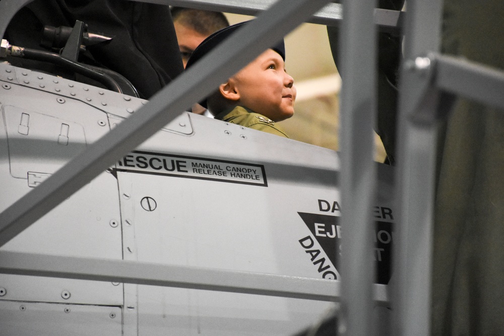 442d Fighter Wing teams with Sporting KC Victory Project to make a child a fighter pilot for a day