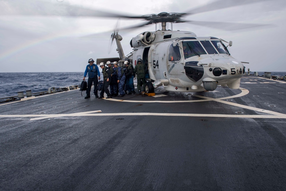 USS Benfold hosts JMSDF Sailors