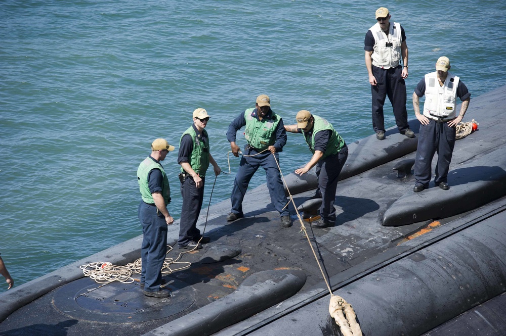 USS Greeneville and Emory S. Land Visit Kota Kinabalu, Malaysia
