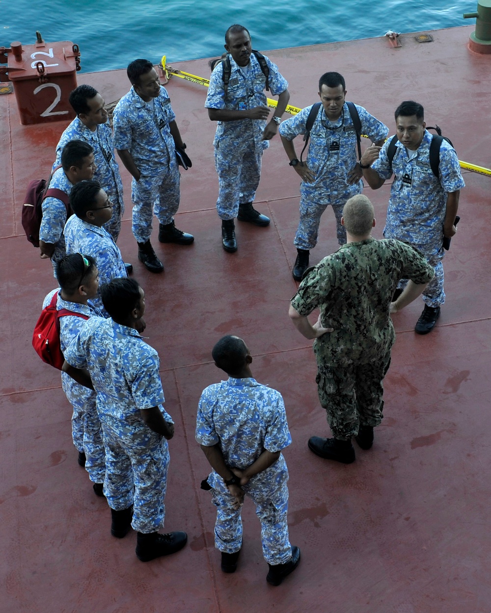USS Emory S. Land hosts Malaysian officials during Indo Pacific patrol