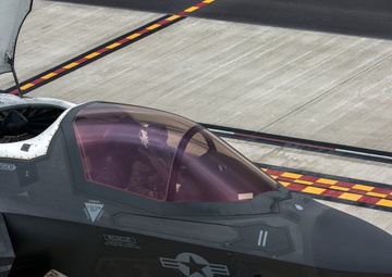 F-35B Lightning II lands at Ie Shima Island for first time