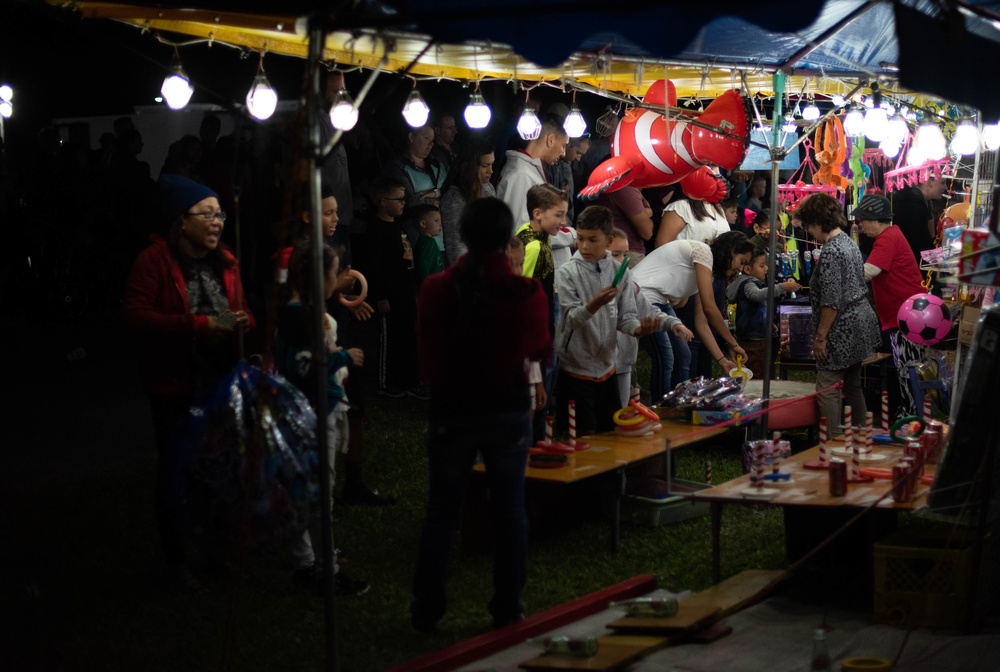 Happy Holidays: Okinawan families celebrate holiday season with Team Kadena during Tinsel Town