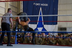 Fort Hood hosts WWE’s Tribute to the Troops [Image 7 of 19]