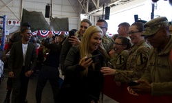 Fort Hood hosts WWE’s Tribute to the Troops [Image 14 of 19]