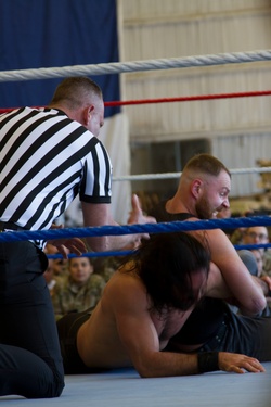 Fort Hood hosts WWE’s Tribute to the Troops [Image 16 of 19]