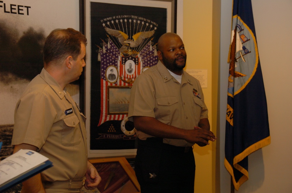 Naval Museum hosts a re-enlistment ceremony