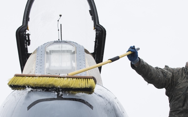 Let it snow, let it snow, let it snow!