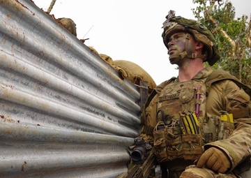 Fury, 2PARA Paratroopers Dig In, Patrol in Fight against Simulated Enemy in Kenya