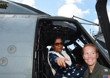 India's Minister of Defense, Nirmala Sitharaman tours the USS Michael Murphy (DDG-112) Arleigh Burke-class destroyer