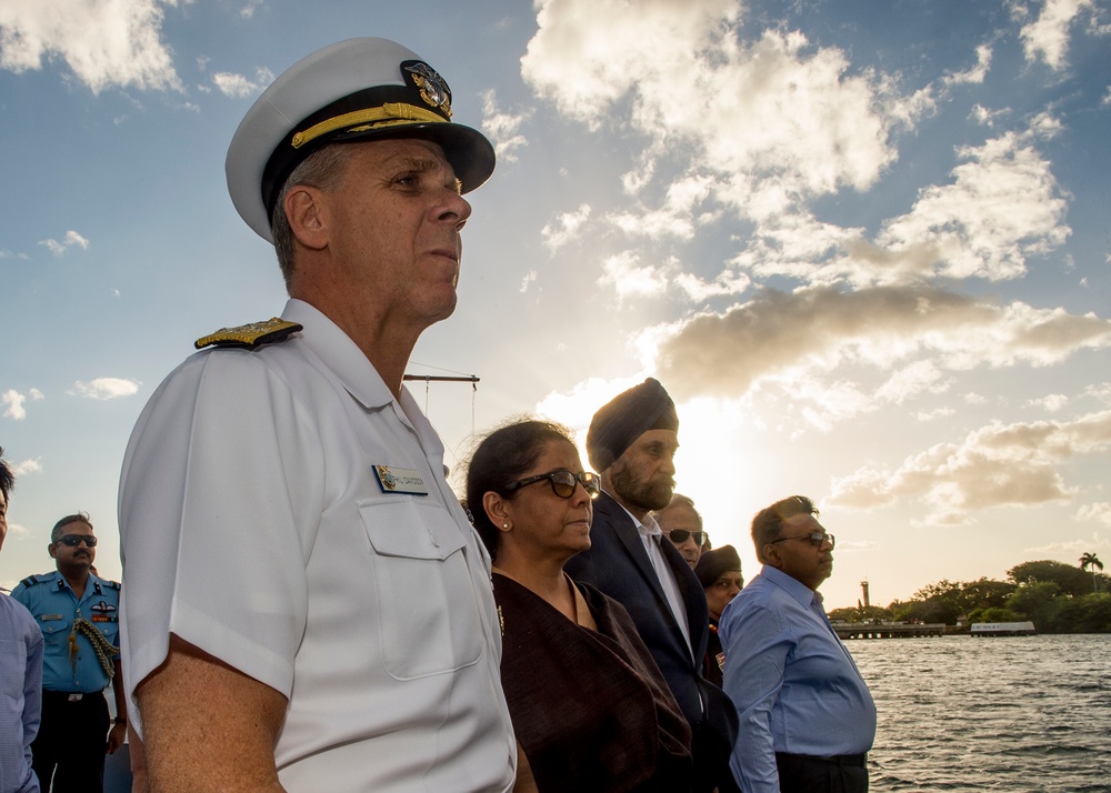 India's Minister of Defense Visits USINDOPACOM