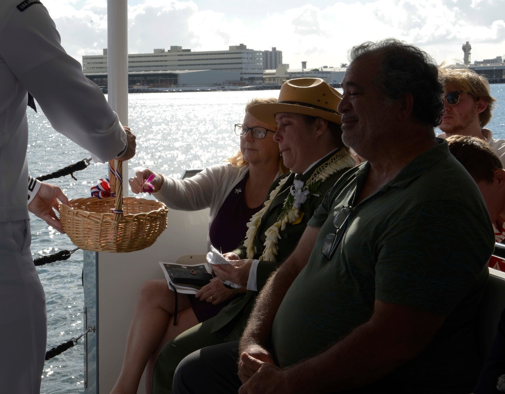 Pearl Harbor Survivor, World War II veterans and family pay tribute to fallen