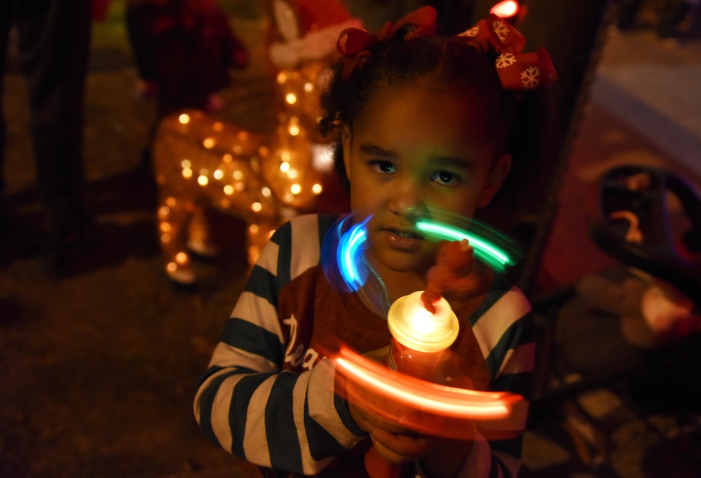 81st FSS hosts Christmas in the Park