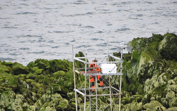 Flying ANT supports maritime commerce flow