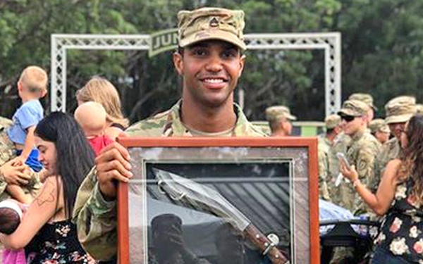 TAMC combat medic named honor grad at 25ID “Jungle School”