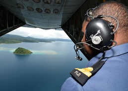 Fijian shiprider joins Coast Guard aircrew on patrol