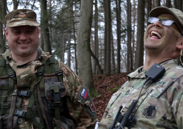 Soldiers build teamwork, sharpen combat skills