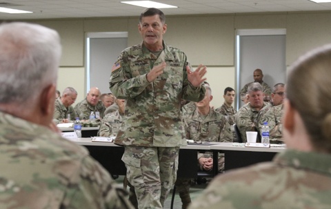 1st TSC CG Talks to 184th SC Soldiers