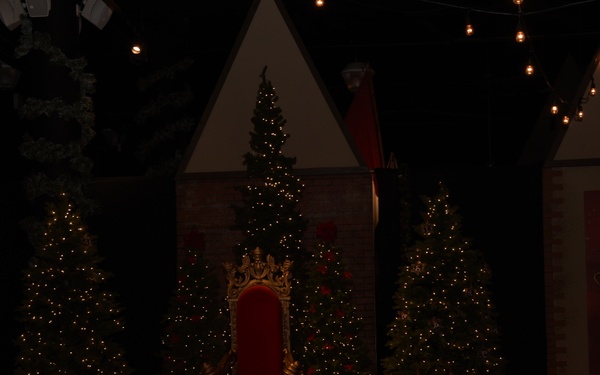 Dickens Christmas Town in Downtown Norfolk, Virginia