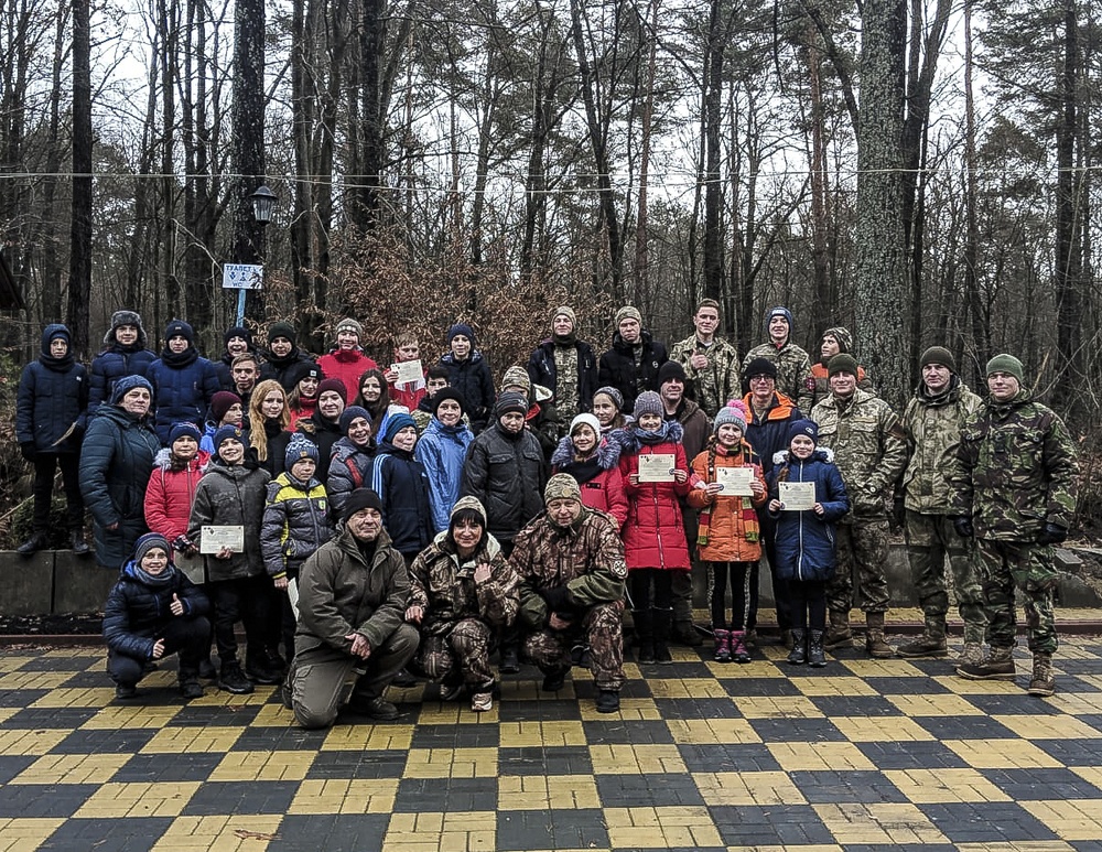 U.S. and Ukrainian service members teach Boys and Girls Scouts