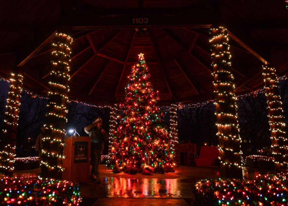 Fort Knox Christmas Tree Lighting Ceremony