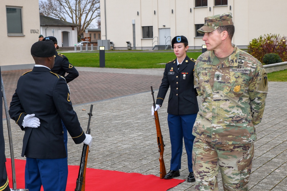 Lithuania Army Chief visits U.S. Army Europe Headquarters