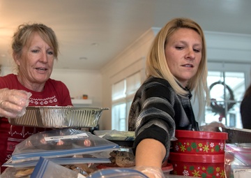 Spouses club prepares to bring holiday cheer to Tyndall Airmen