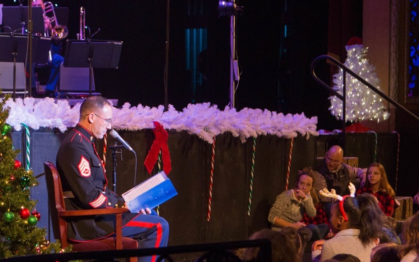 Marine Forces Reserve Band Performs Holiday Concert at Saenger Theatre