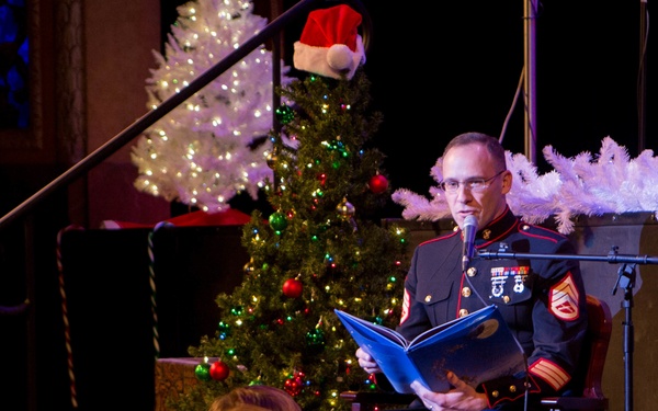 Marine Forces Reserve Band Performs Holiday Concert at Saenger Theatre
