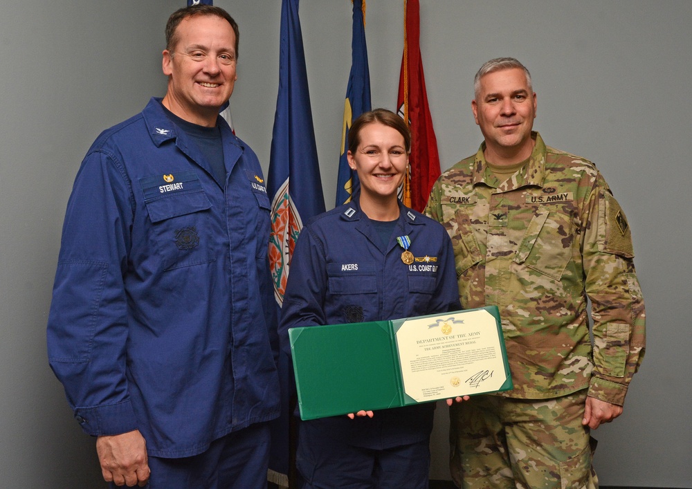 Coast Guard Officer Completes Training with USACE