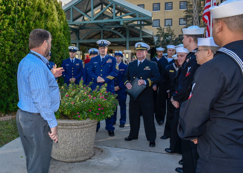 SUBASE Kings Bay visits VA Hospital