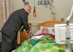 SUBASE Kings Bay visits VA Hospital