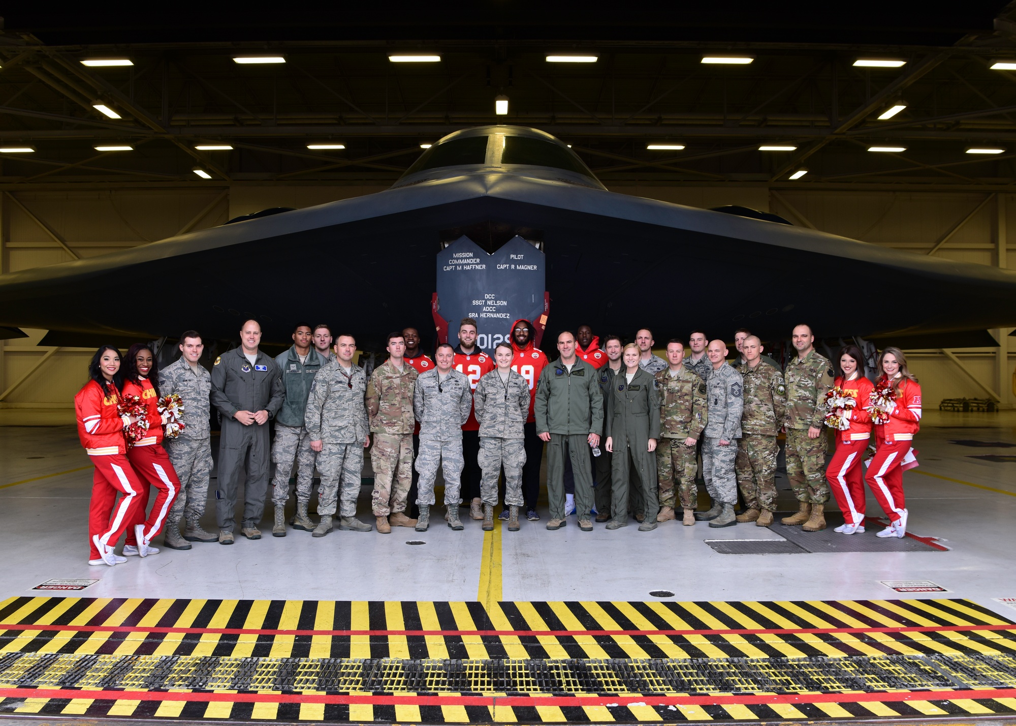 Whiteman AFB supports KC Chiefs at AFC Championship game > Whiteman Air  Force Base > News