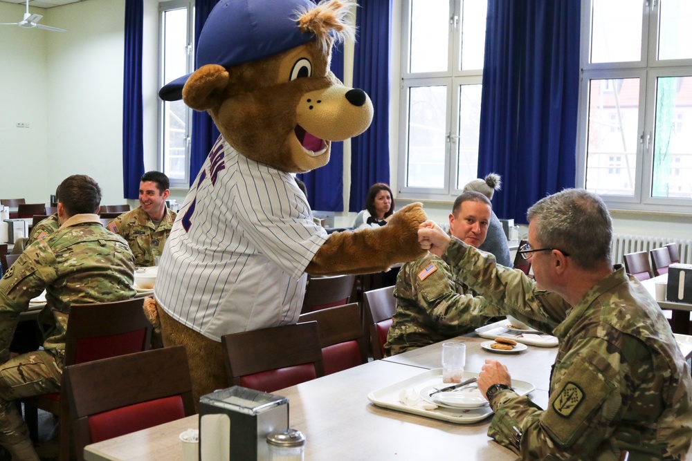 US Soldiers meet Chicago Cubs mascot at Katterbach Kaserne