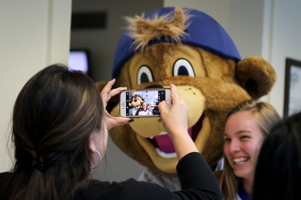 US Soldiers meet Chicago Cubs mascot at Katterbach Kaserne