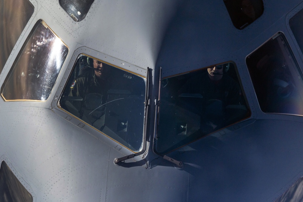 KC-10, C-17, joint training