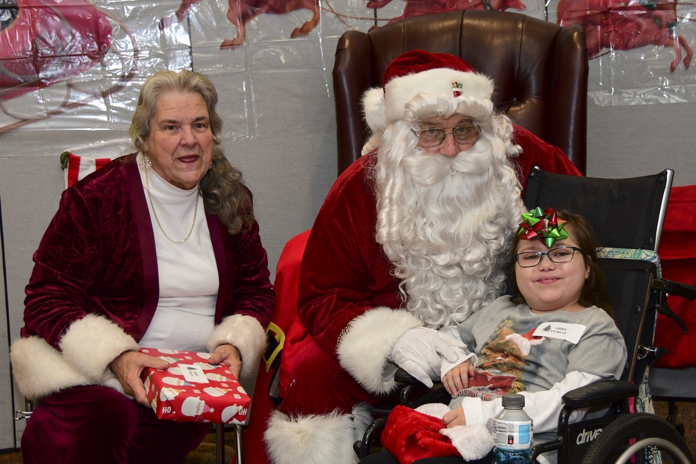 NMCP Hosts 18th Annual Hematology/Oncology Children’s Christmas Party