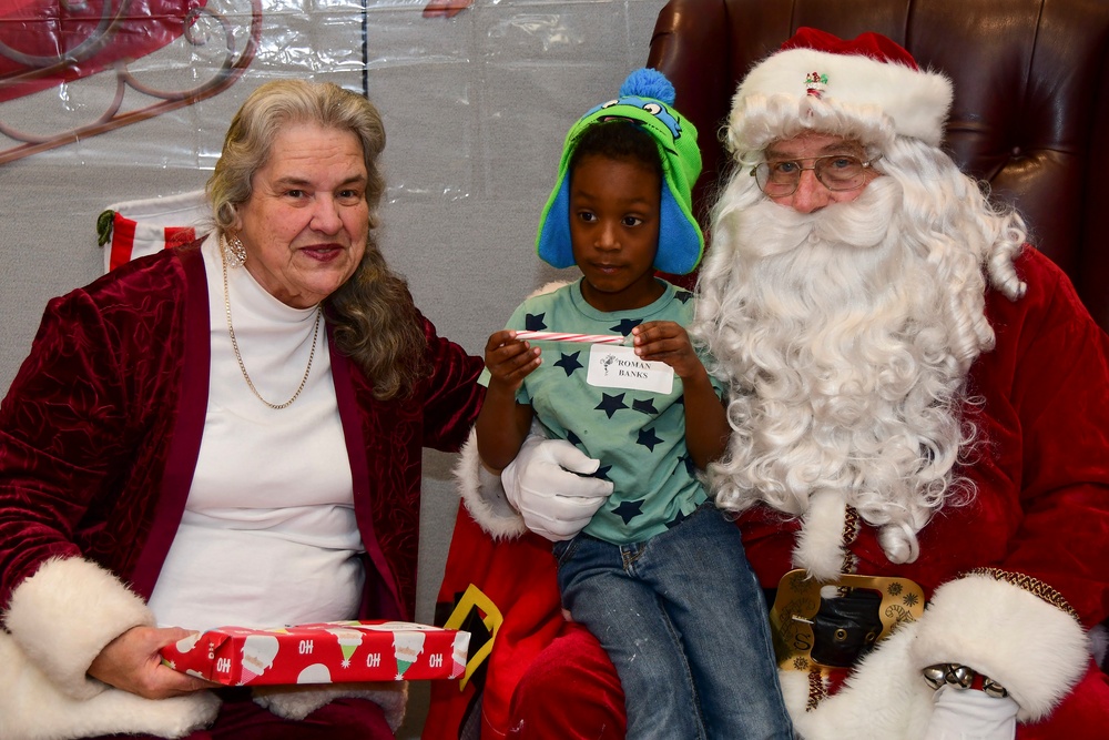 NMCP Hosts 18th Annual Hematology/Oncology Children’s Christmas Party