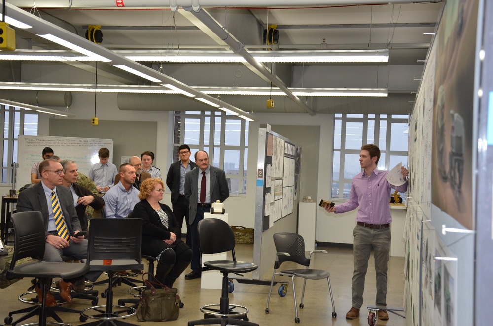 Students Brief New Vehicle Concepts