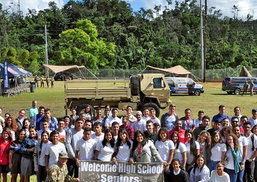 PRNG Organizes Recruiting Orientation Event for Senior Students
