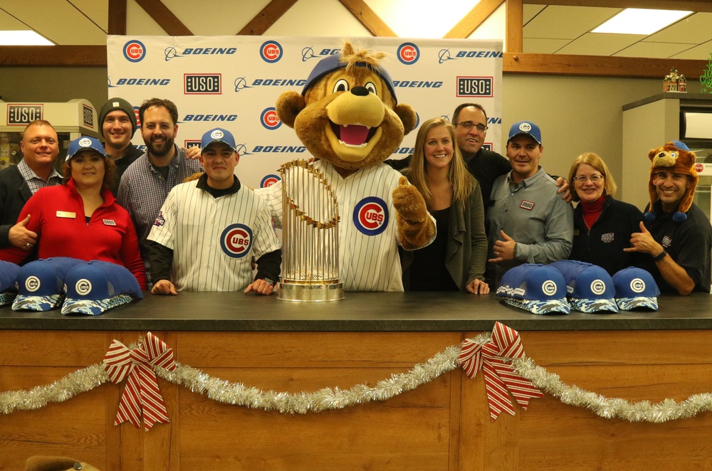 DVIDS - Images - U.S. Soldiers, families meet Chicago Cubs mascot [Image 8  of 8]