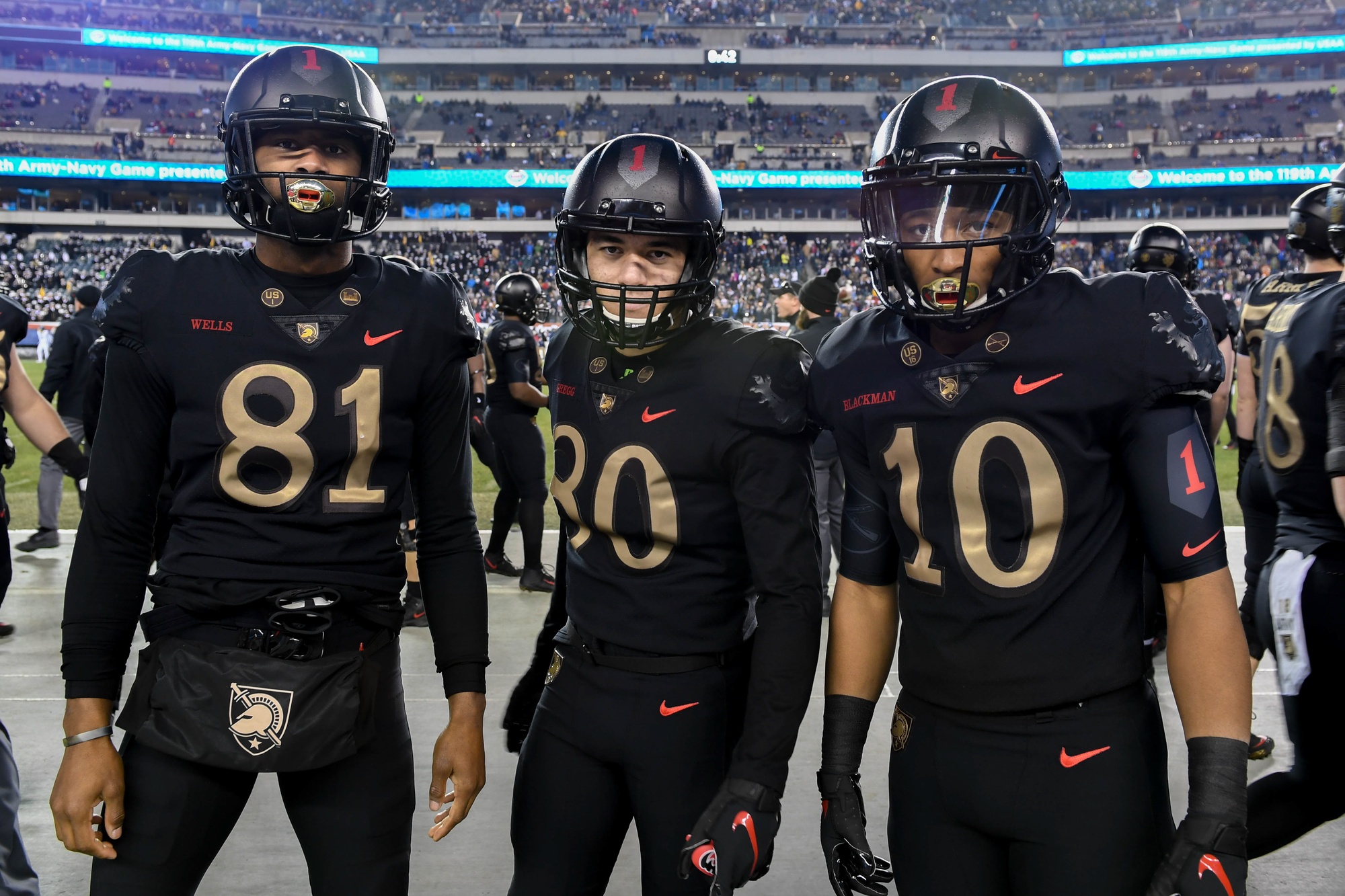 Cbs army navy game hi-res stock photography and images - Alamy