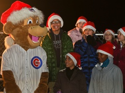 Chicago Cubs mascot attends annual German-American tree lighting
