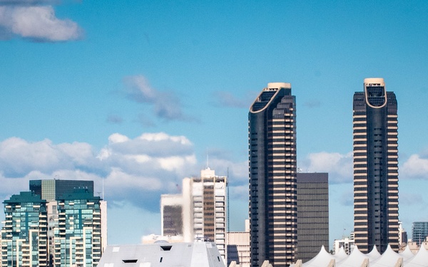 USS Michael Monsoor arrives in San Diego