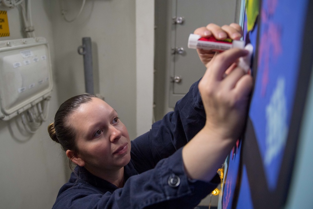 U.S. Navy Cryptologic Technician (Technical) 3rd Class Kimberly Carter