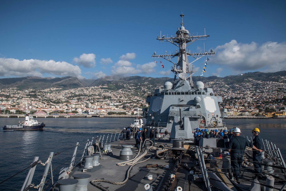 USS Jason Dunham (DDG 109) visits Funchal, Portugal