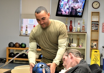 Fort McCoy NCO Academy students visit veterans at Tomah VA Medical Center