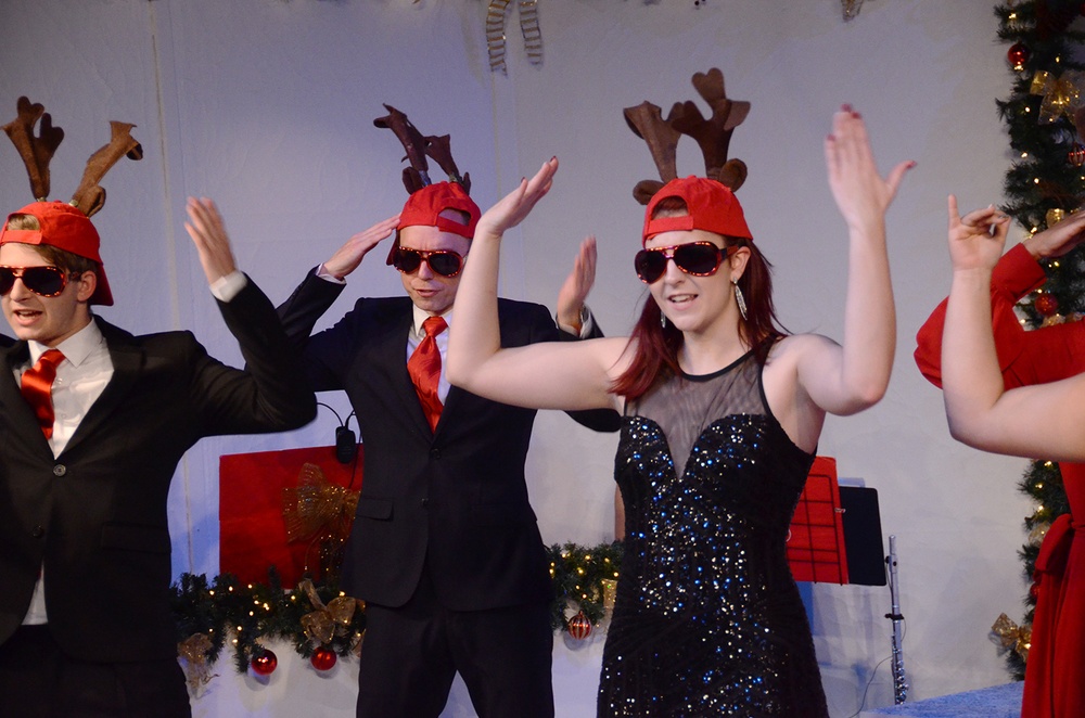“Coming Up Christmas Time” show