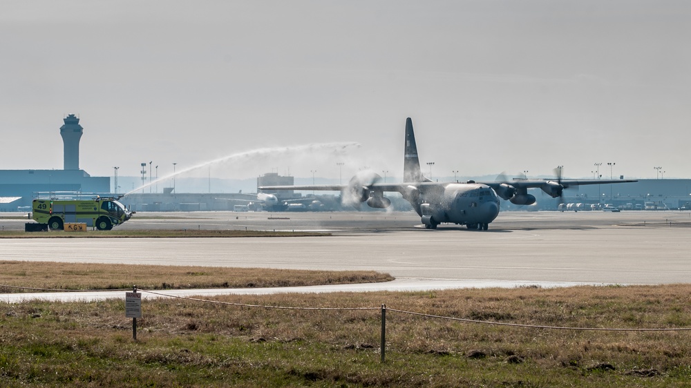 Dale completes fini flight